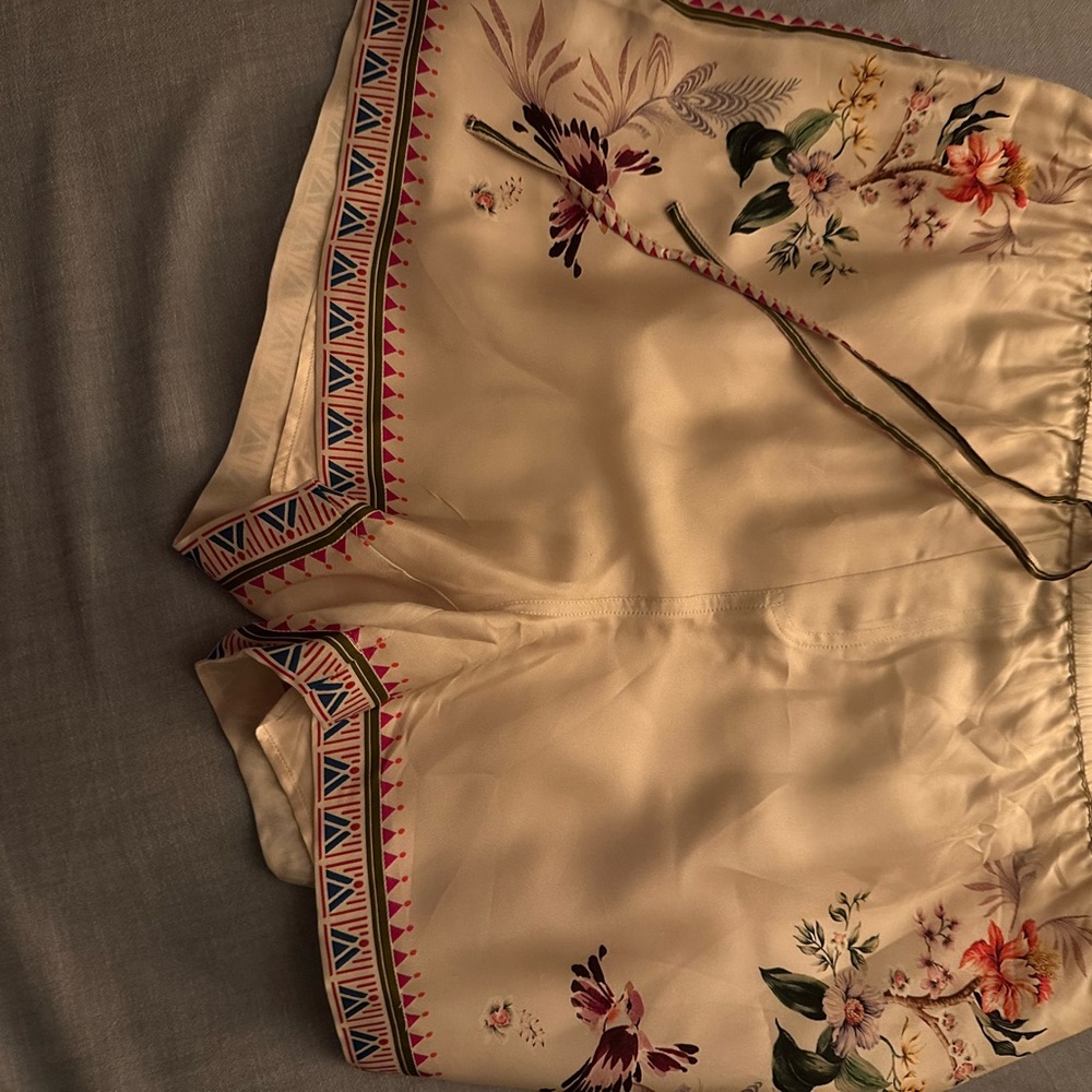 Johnny Was Floral Silk Shorts with Geometric Trim - Picture 4 of 11